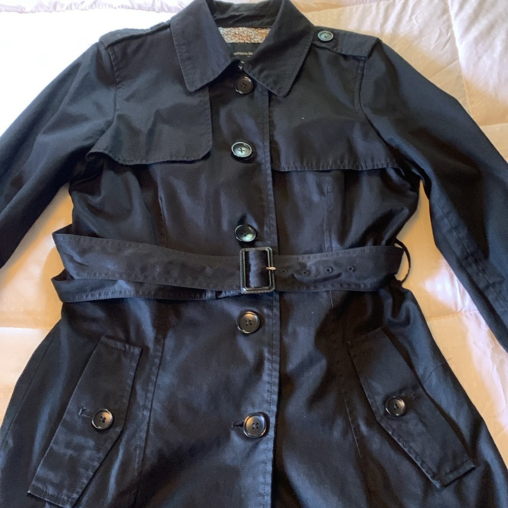 Banana Republic Black Trench Coat Jacket- Perfect for Spring!